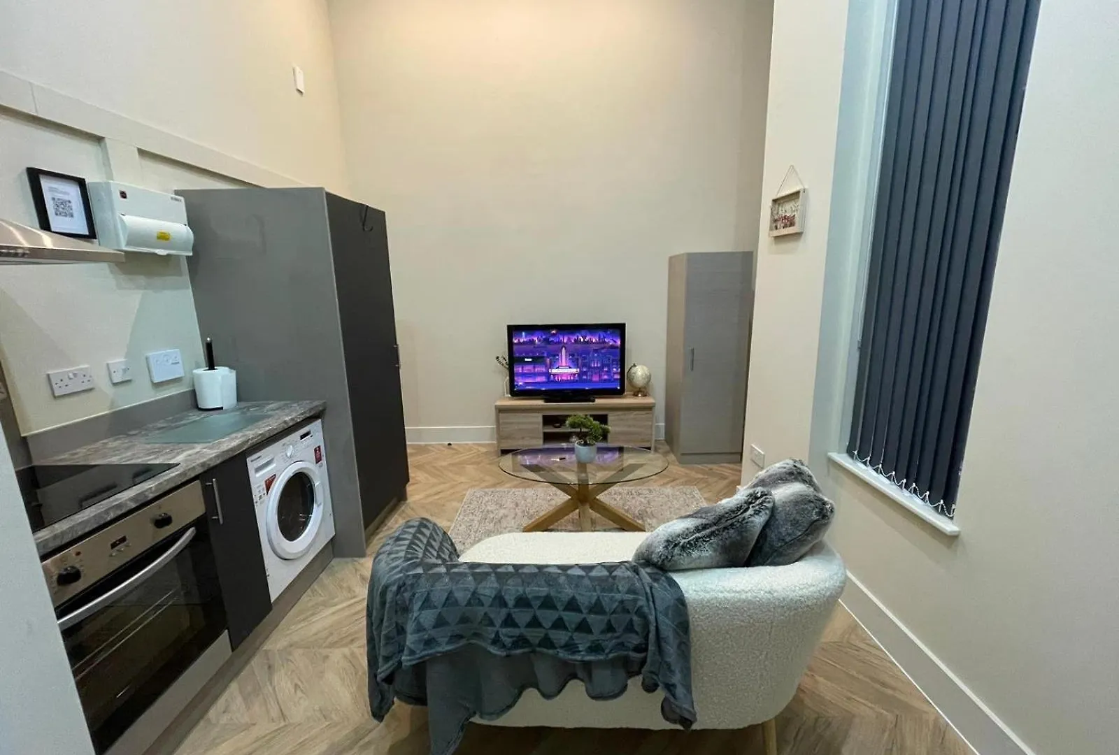 Headrow Apartments The Lounge Leeds